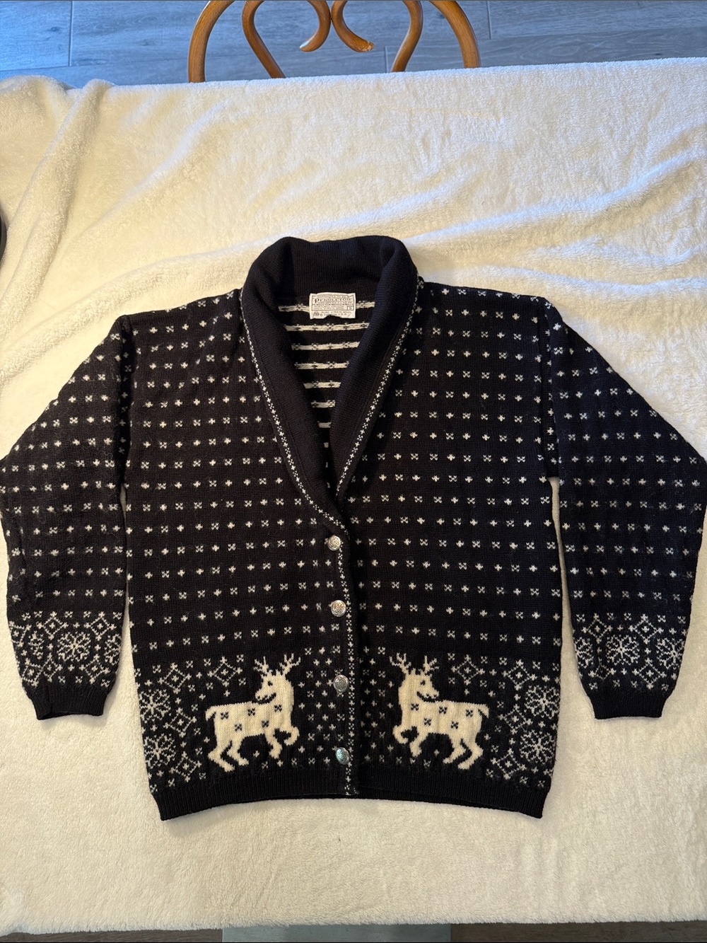 Gorgeous Vintage Pendleton Black & White Reindeer Shawl Collar Cardigan Sweater - Picture 1 of 6
